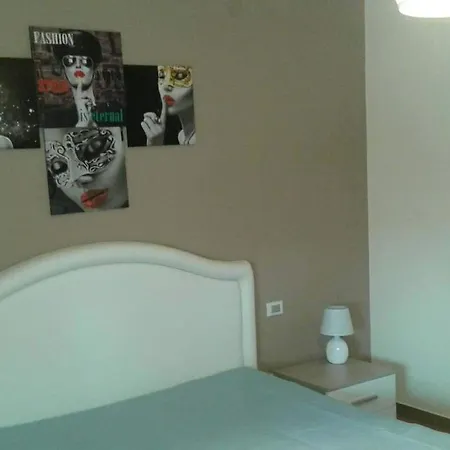 Venere Oda ve Kahvaltı Taranto